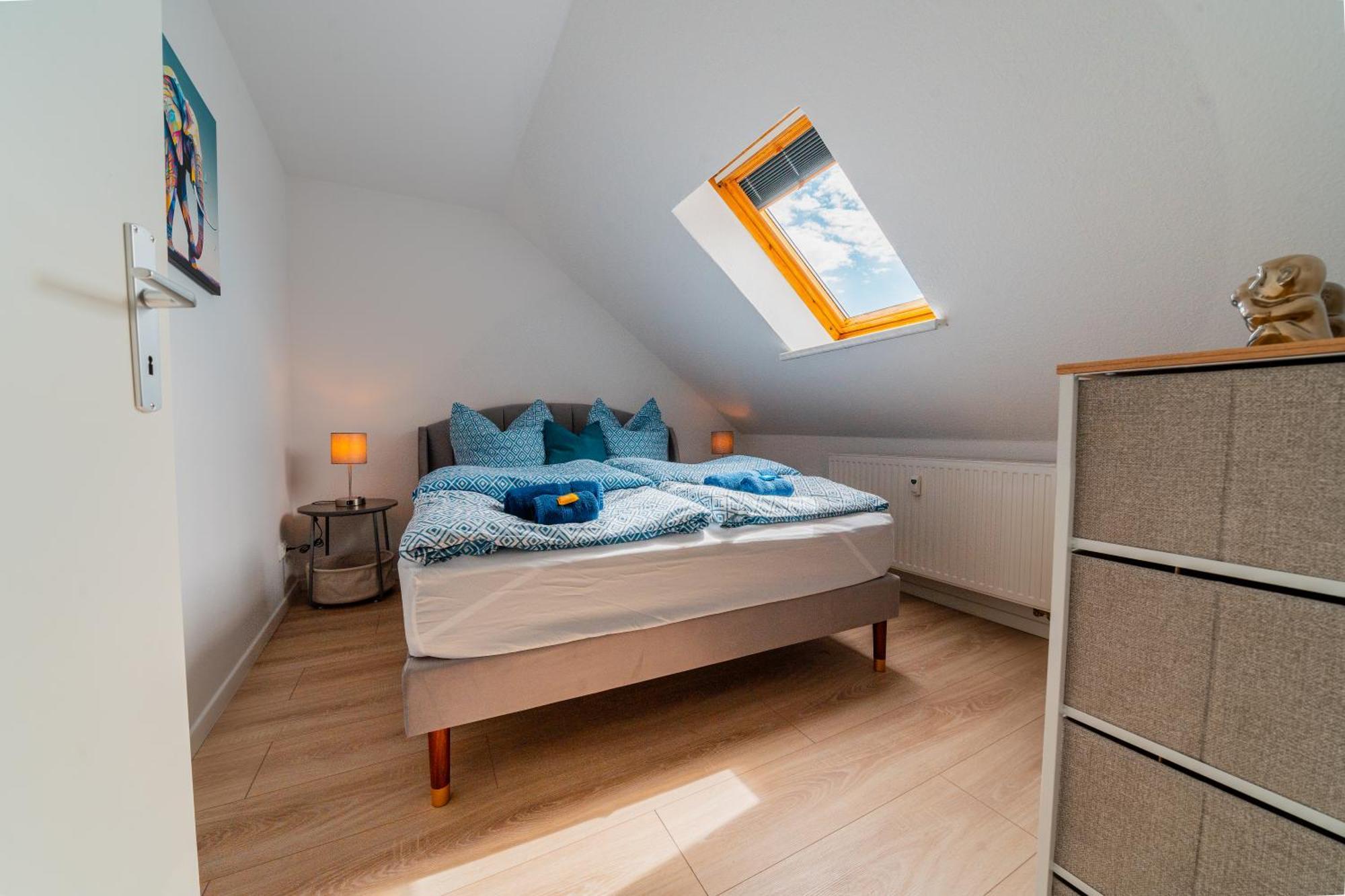 Zentrale Wohlfuehlwohnung - Ideal Fuer Ihren Urlaub Oder Die Geschaeftsreise Magdeburgo Esterno foto