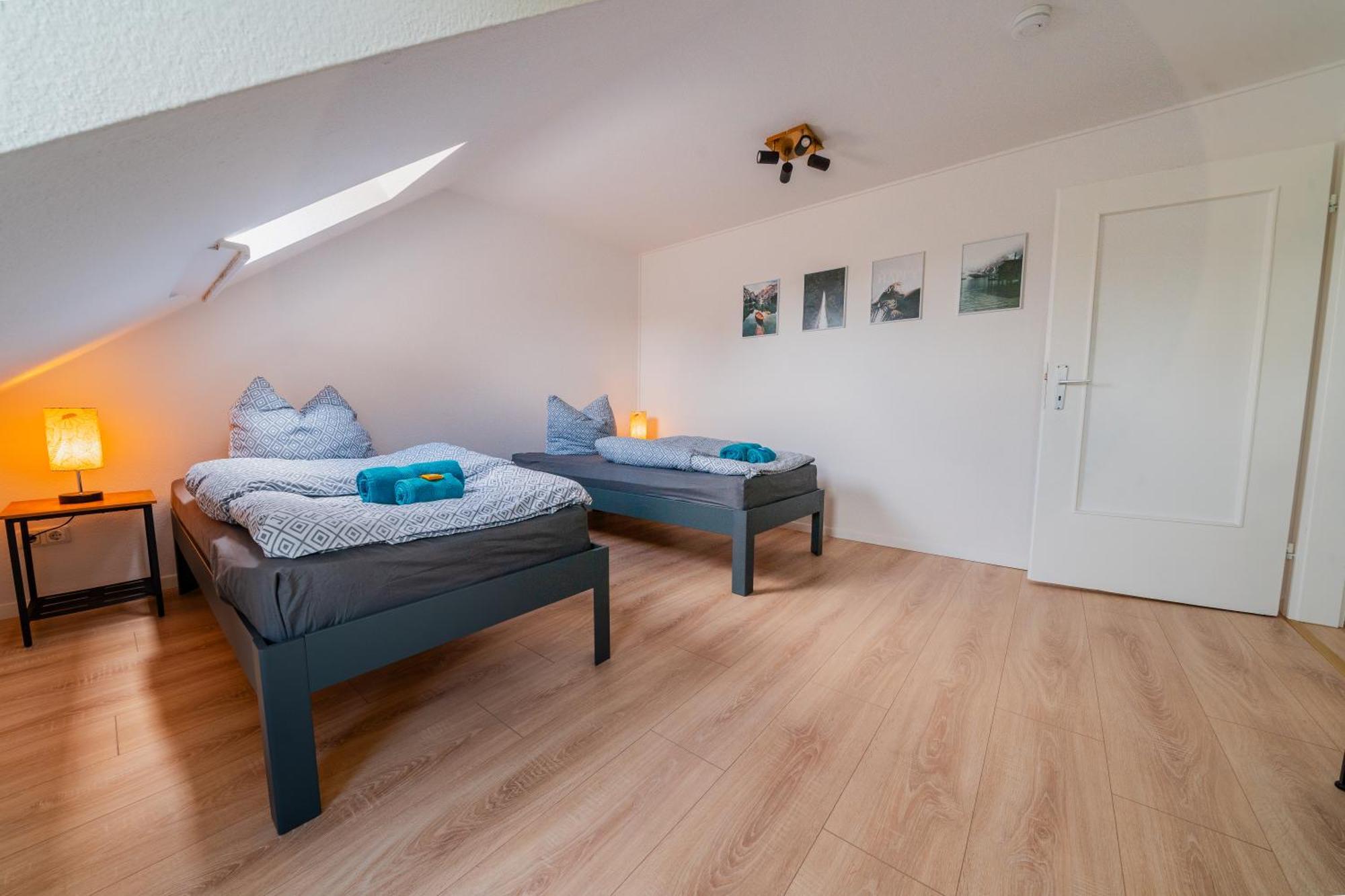 Zentrale Wohlfuehlwohnung - Ideal Fuer Ihren Urlaub Oder Die Geschaeftsreise Magdeburgo Esterno foto