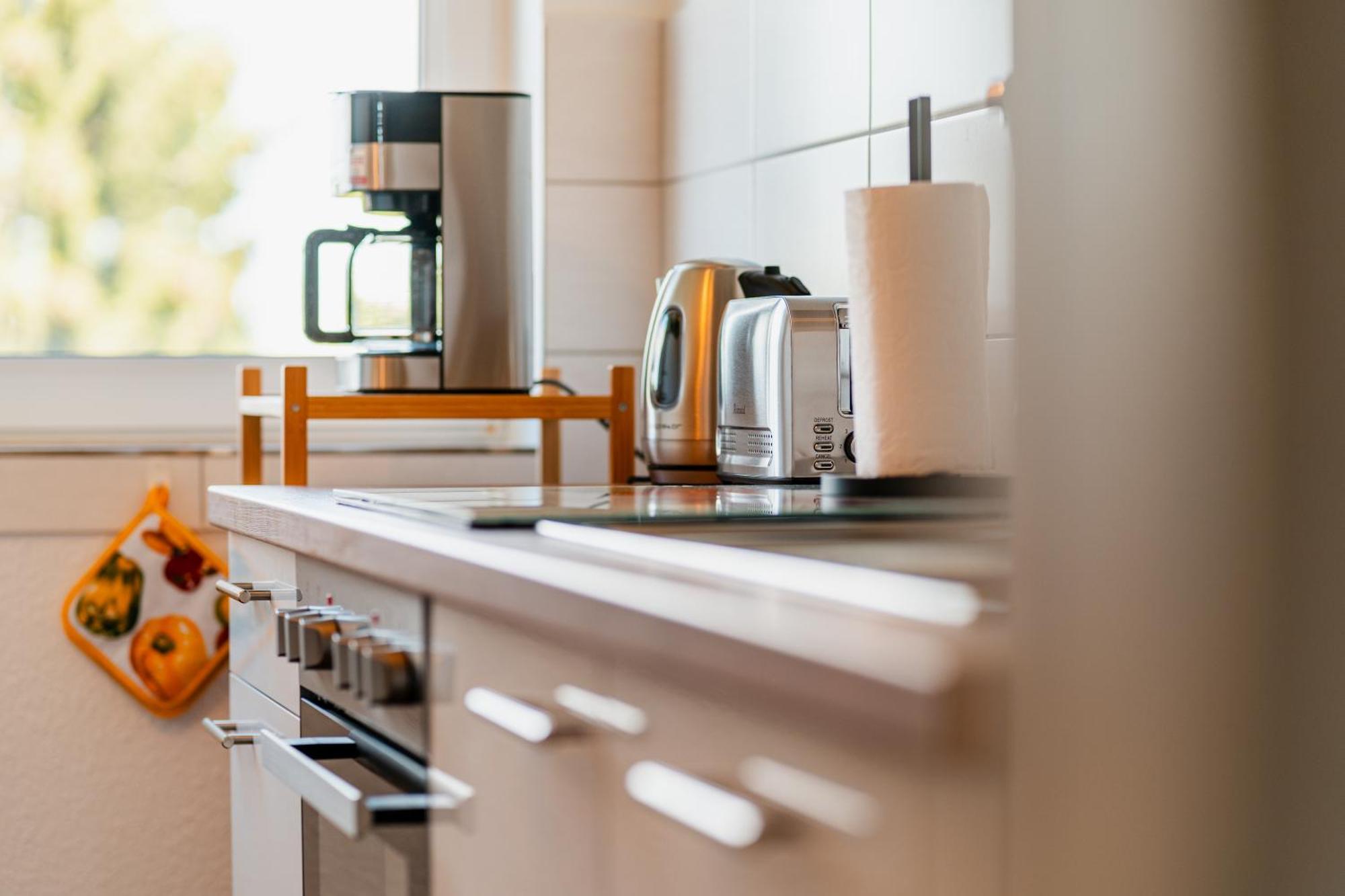 Zentrale Wohlfuehlwohnung - Ideal Fuer Ihren Urlaub Oder Die Geschaeftsreise Magdeburgo Esterno foto