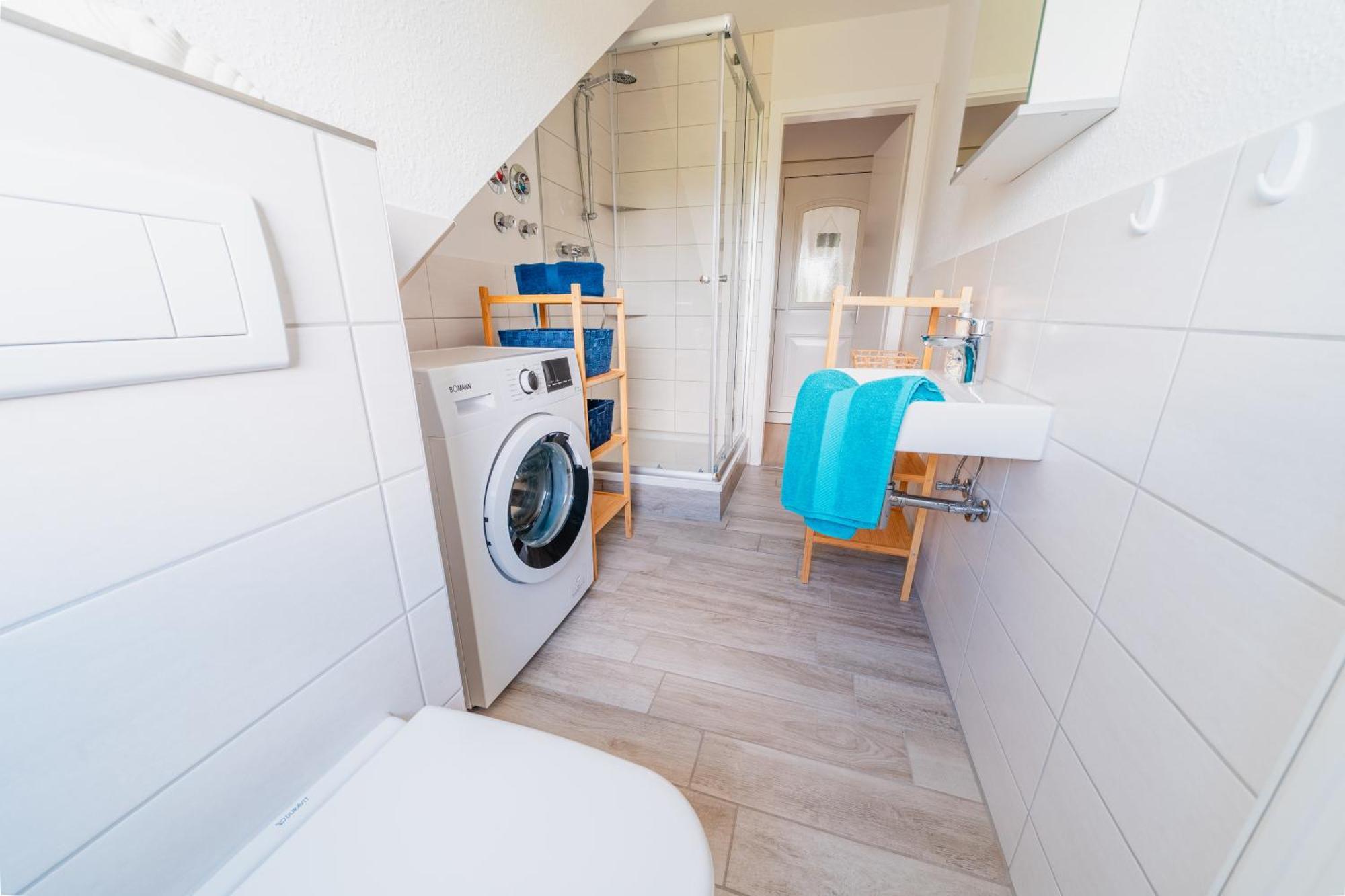 Zentrale Wohlfuehlwohnung - Ideal Fuer Ihren Urlaub Oder Die Geschaeftsreise Magdeburgo Esterno foto